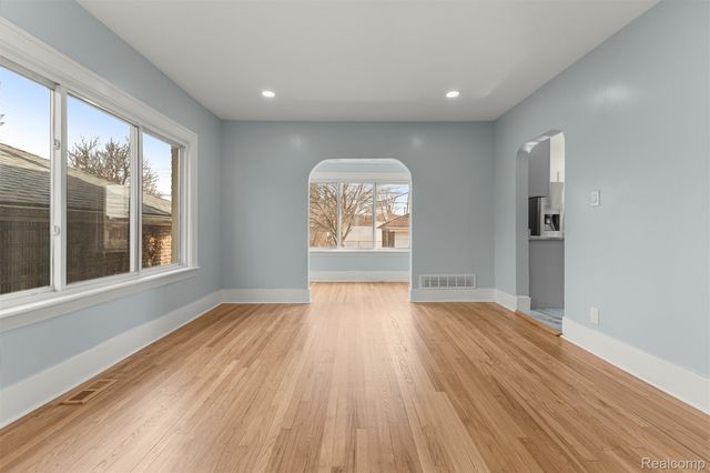 7830 Miller Road, Dearborn, MI 48126