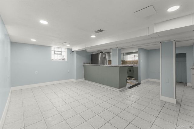 7830 Miller Road, Dearborn, MI 48126