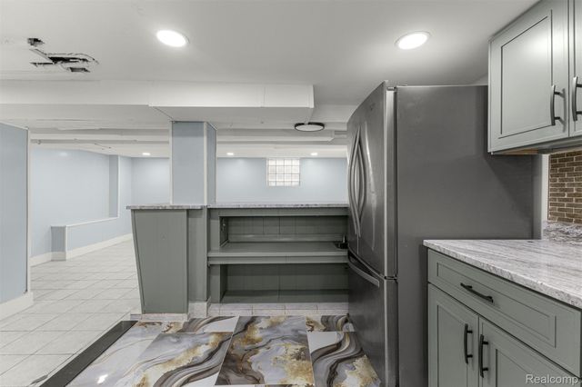 7830 Miller Road, Dearborn, MI 48126