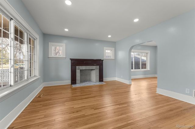 7830 Miller Road, Dearborn, MI 48126