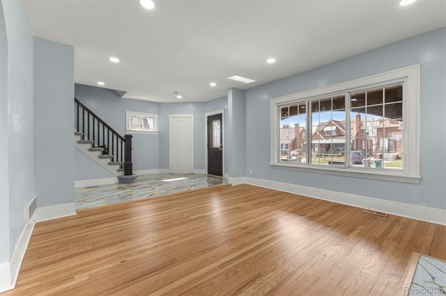 7830 Miller Road, Dearborn, MI 48126