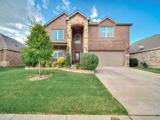 1009 Lake Forest Trail, Little Elm, TX 75068