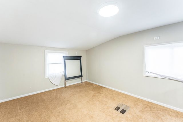 204 S Roy Avenue, Northlake, IL 60164