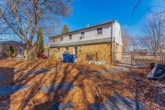 204 S Roy Avenue, Northlake, IL 60164