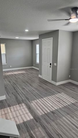 5209 CREEKSIDE PARK AVENUE, Orlando, FL 32811