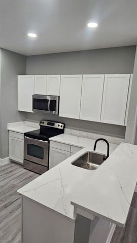 5209 CREEKSIDE PARK AVENUE, Orlando, FL 32811