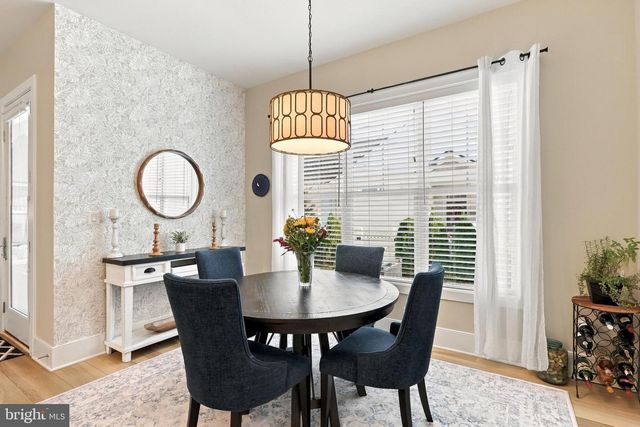 42724 CUSHING TER, Ashburn, VA 20148