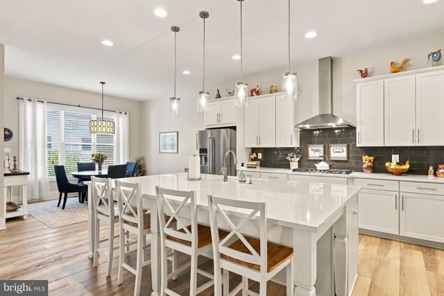 42724 CUSHING TER, Ashburn, VA 20148
