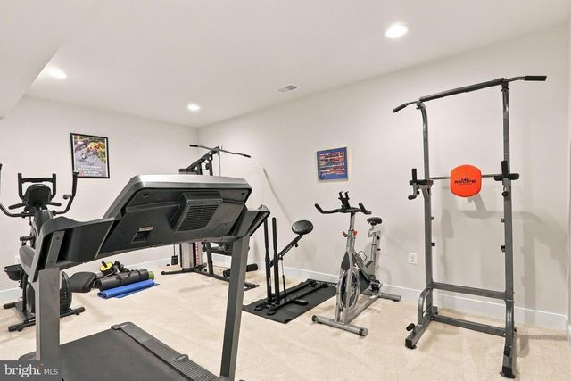 42724 CUSHING TER, Ashburn, VA 20148