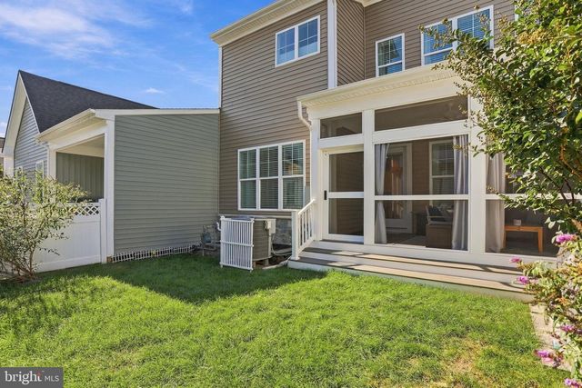 42724 CUSHING TER, Ashburn, VA 20148