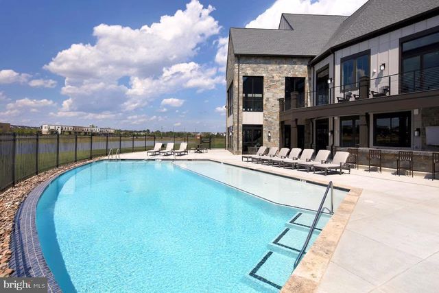 42724 CUSHING TER, Ashburn, VA 20148
