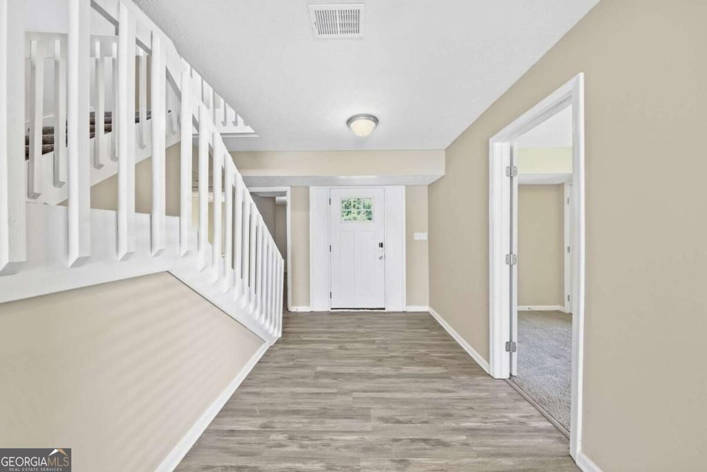 5006 Stoney Point Circle, Stone Mountain, GA 30088 — photo 3