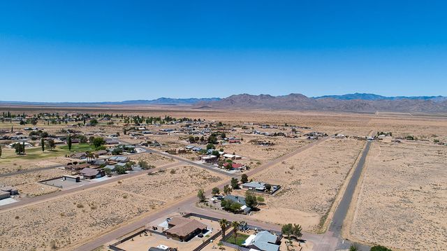 7354 E Blazed Ridge Drive, Kingman, AZ 86401