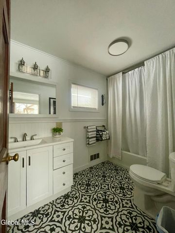 163 Broadway, Whitehall, NY 12887