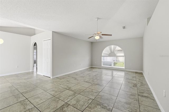 955 LOUVRE COURT, Kissimmee, FL 34759