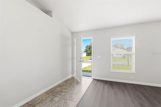 955 LOUVRE COURT, Kissimmee, FL 34759