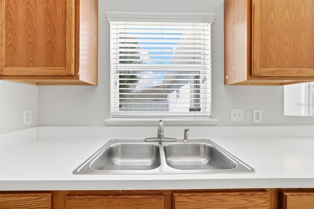 955 LOUVRE COURT, Kissimmee, FL 34759