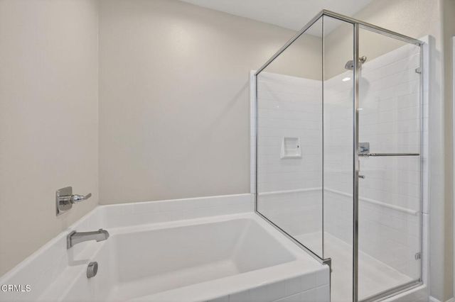 1952 Victoria Avenue, Oxnard, CA 93035