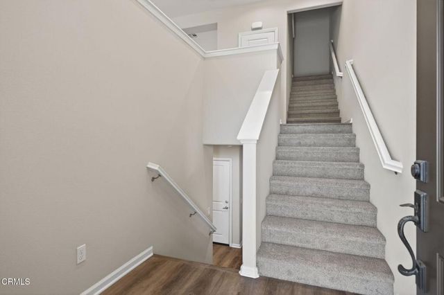 1952 Victoria Avenue, Oxnard, CA 93035