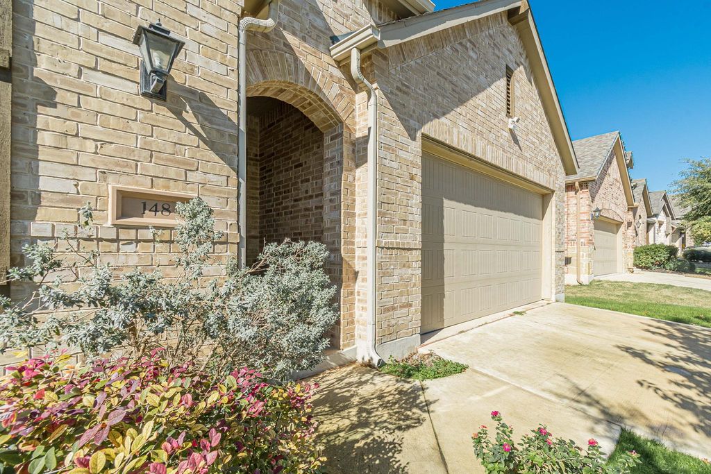 148 Emerald Green RD, San Marcos, TX 78666
