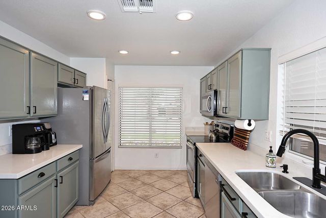 8818 W Melinda Lane, Peoria, AZ 85382