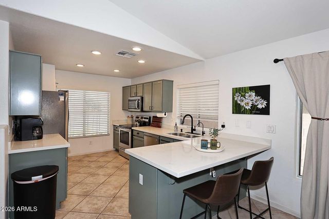 8818 W Melinda Lane, Peoria, AZ 85382