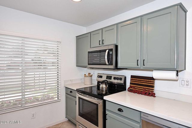 8818 W Melinda Lane, Peoria, AZ 85382