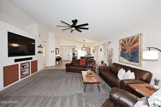 8818 W Melinda Lane, Peoria, AZ 85382