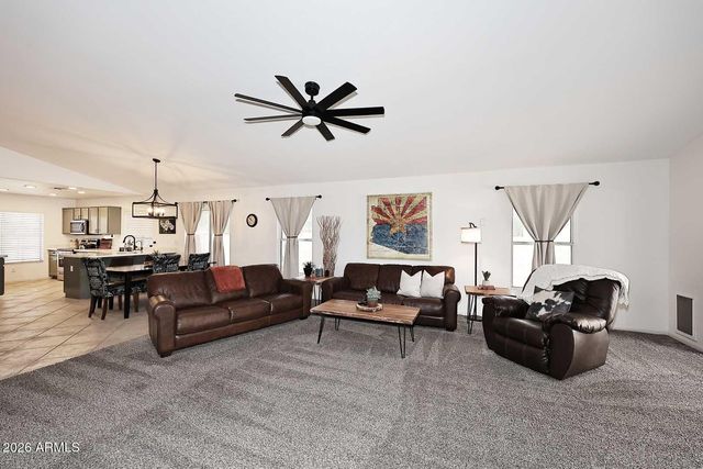 8818 W Melinda Lane, Peoria, AZ 85382