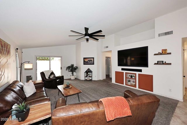 8818 W Melinda Lane, Peoria, AZ 85382