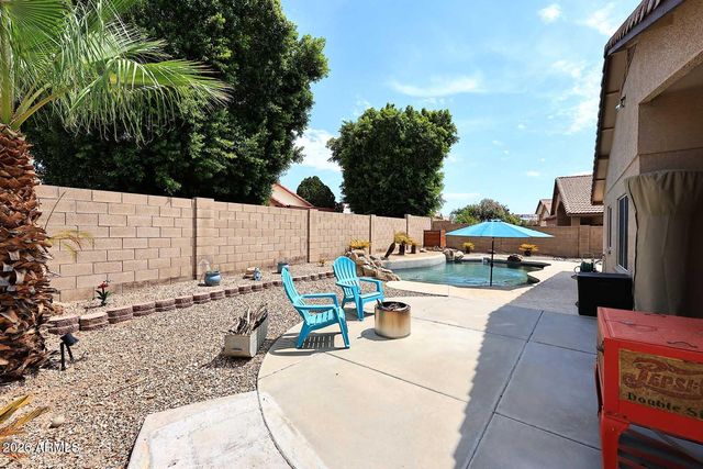 8818 W Melinda Lane, Peoria, AZ 85382