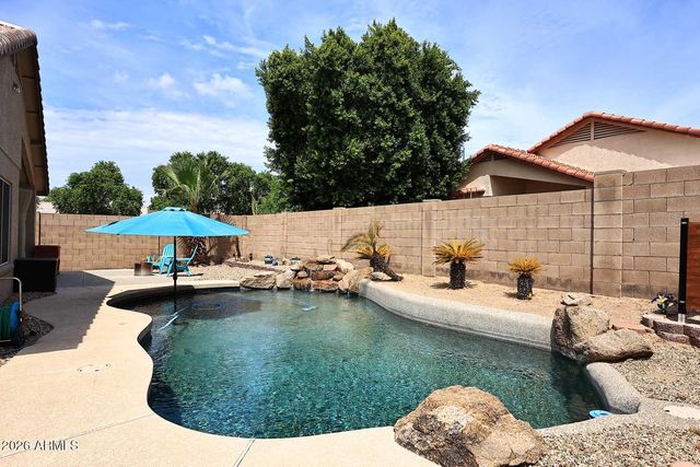 8818 W Melinda Lane, Peoria, AZ 85382