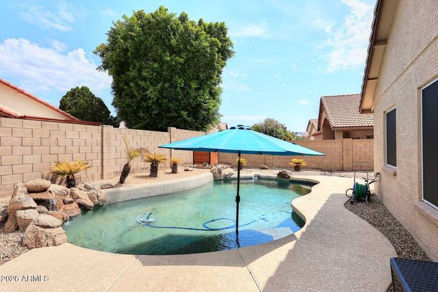 8818 W Melinda Lane, Peoria, AZ 85382