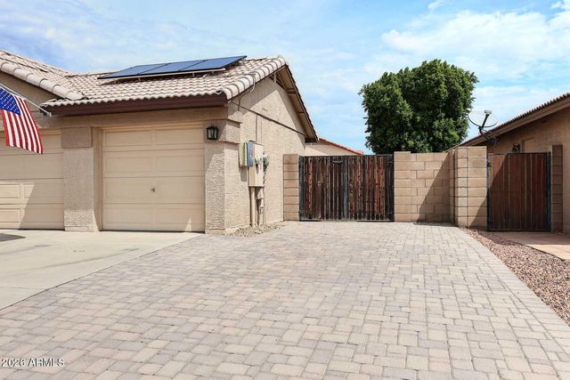 8818 W Melinda Lane, Peoria, AZ 85382
