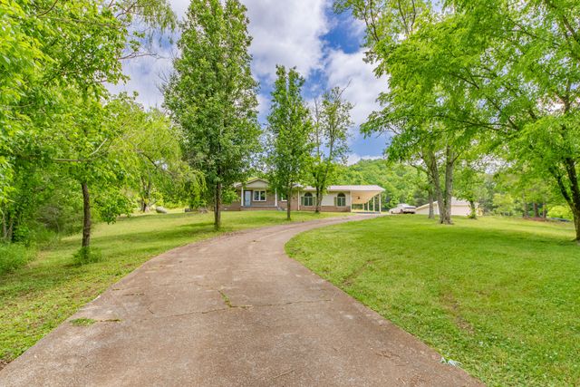 4187 Booker Farm Rd, Hampshire, TN 38461