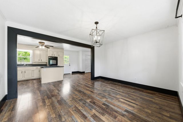 4187 Booker Farm Rd, Hampshire, TN 38461