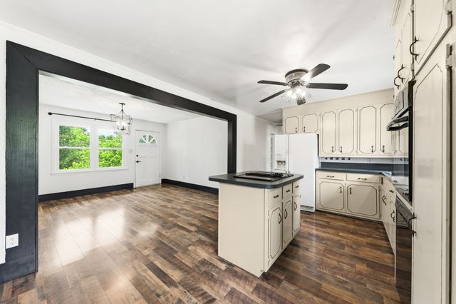 4187 Booker Farm Rd, Hampshire, TN 38461