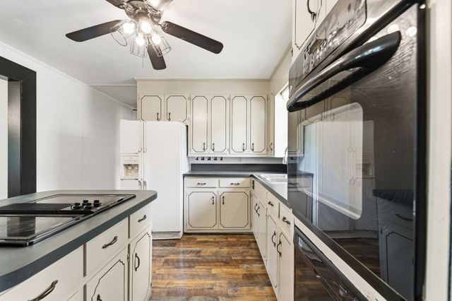 4187 Booker Farm Rd, Hampshire, TN 38461