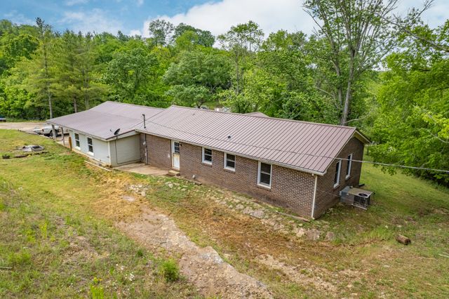 4187 Booker Farm Rd, Hampshire, TN 38461