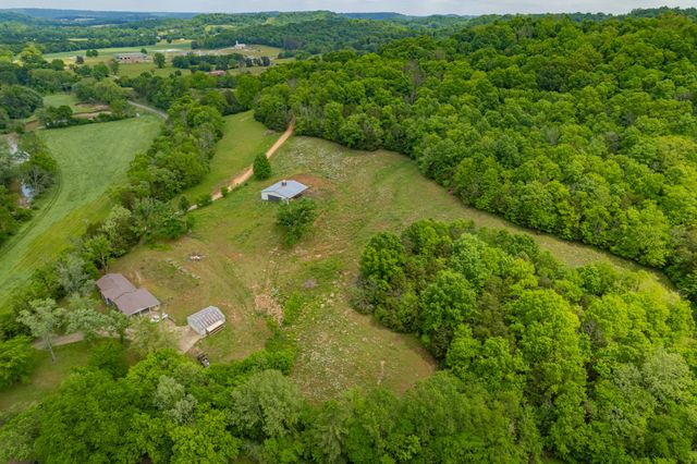 4187 Booker Farm Rd, Hampshire, TN 38461