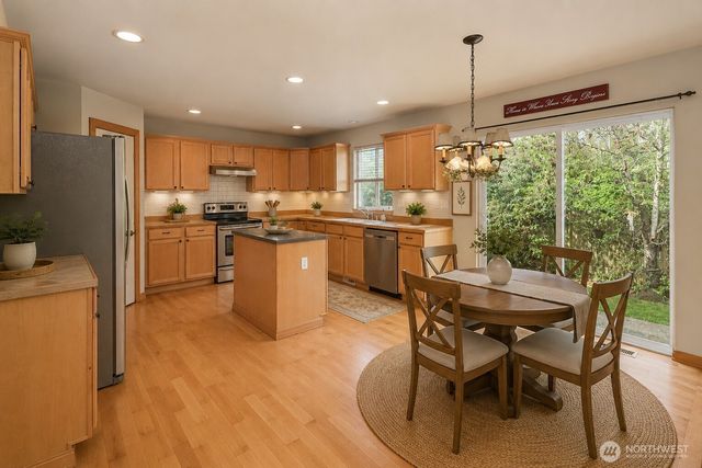 11709 1st Place SE, Lake Stevens, WA 98258