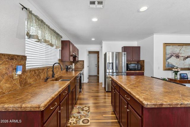 2442 E WINGED FOOT Drive, Chandler, AZ 85249