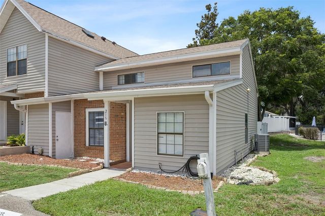 215 ARBOR CIRCLE, Sanford, FL 32773