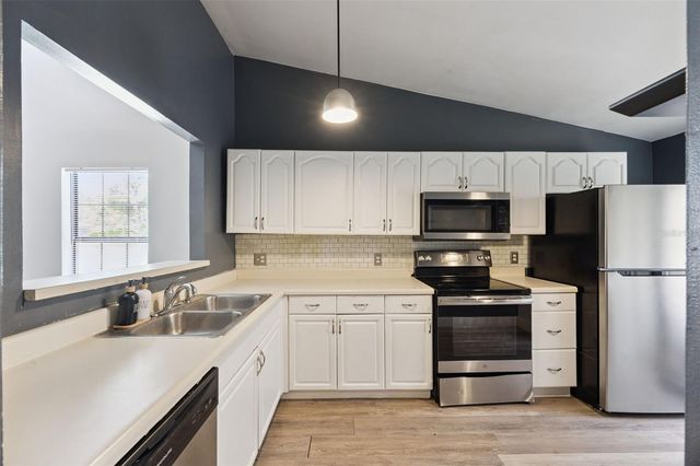 215 ARBOR CIRCLE, Sanford, FL 32773