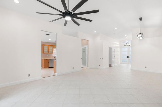 11826 Haddon Parkway, Boynton Beach, FL 33437