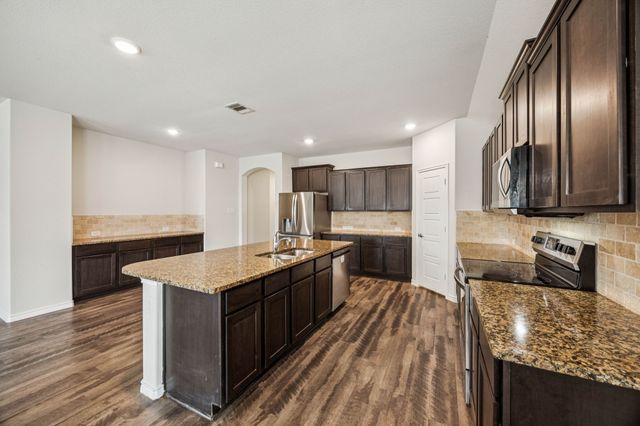 3201 Honeycomb Way, Royse City, TX 75189