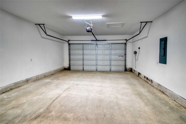 1401 Apricot Lane, Gainesville, TX 76240