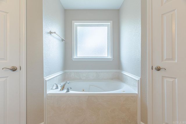 1732 Pilot Court, Jacksonville, AR 72026