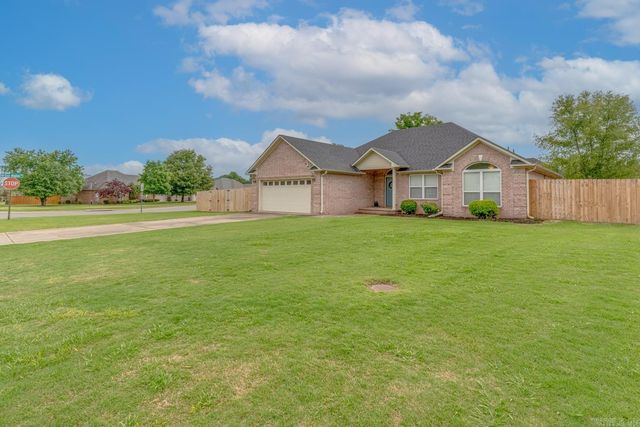 1732 Pilot Court, Jacksonville, AR 72026