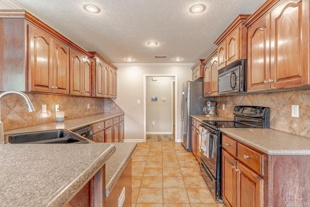 1732 Pilot Court, Jacksonville, AR 72026